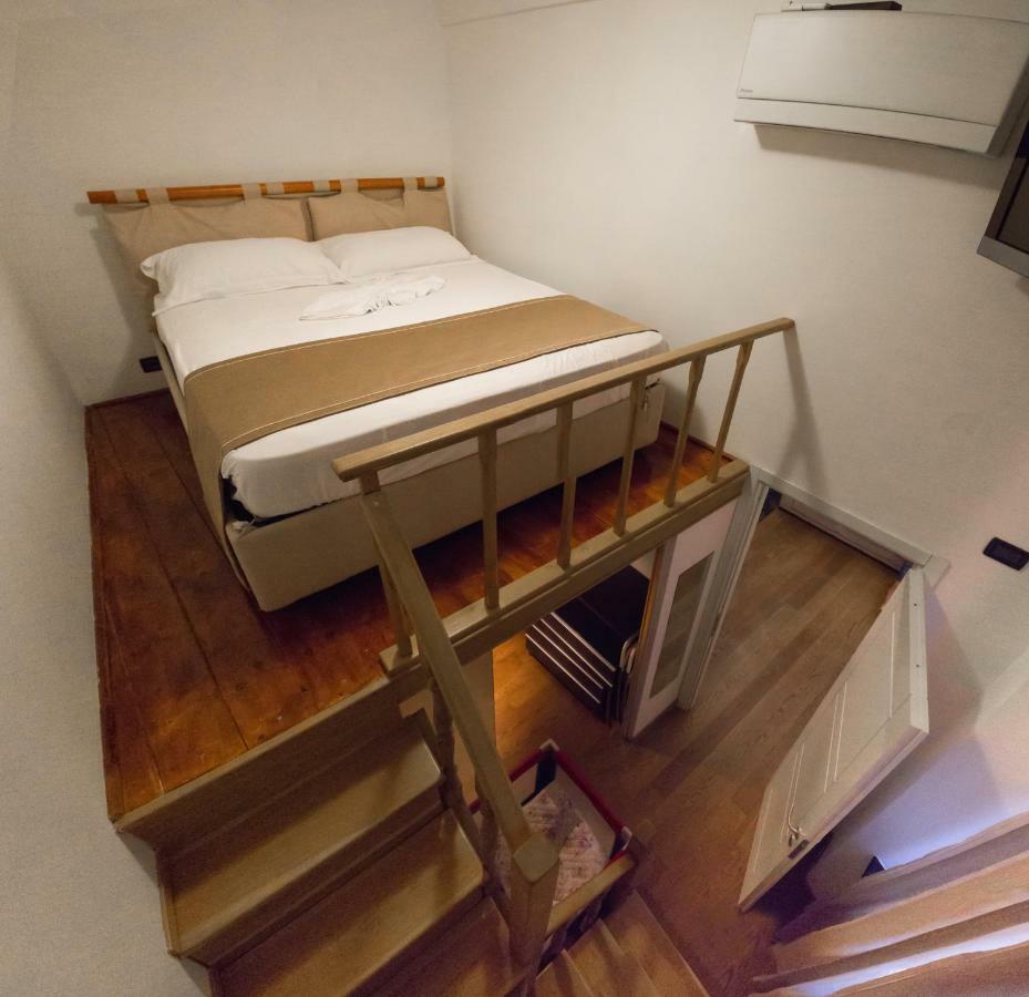 Triangolo D'oro Apartment Genoa